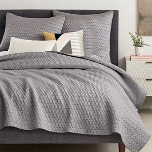 NWT West Elm Gramercy Coverlet Quilt Full/Queen Platinum Gray $180 Retail